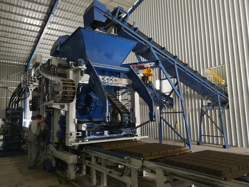Bloke-makinen bizi-zikloaren laguntza osoa: nola QGM-k fabrikatzaileei produkzio-errendimendua maximizatzen laguntzen dien